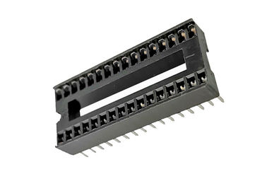 gegenwärtige Bewertung des 1.778mm Neigung IC-Sockel BAD quadratische Loch Pin-Titel-Verbindungsstück-3A
